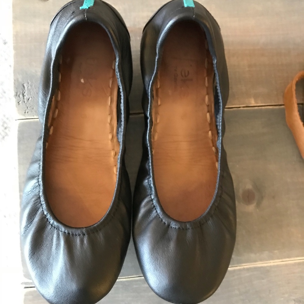 Tieks black flats size 6